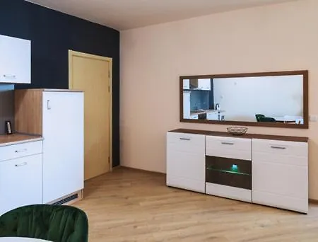 малена сарафово