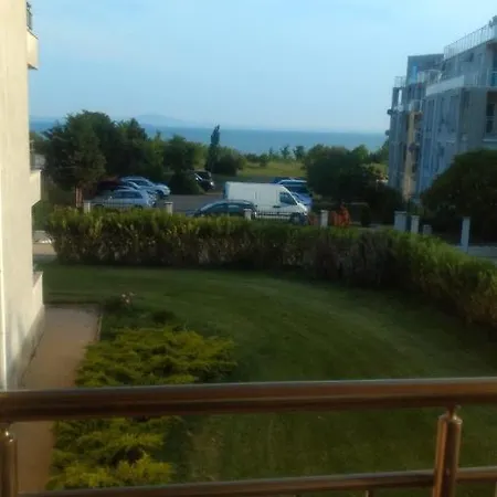 малена сарафово 부르가스