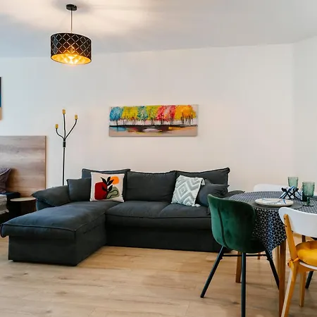 малена сарафово Apartman Burgasz