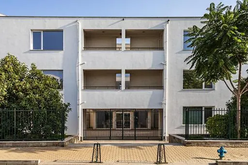 малена сарафово